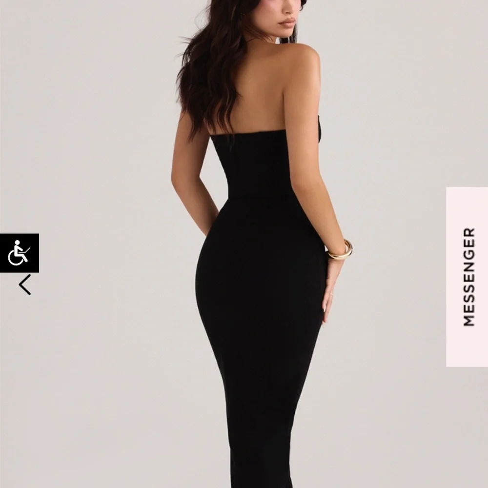 Lucia BLACK STRAPLESS CORSET MAXI DRESS - Picture 3 of 7